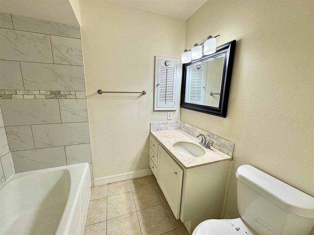 Primary bath