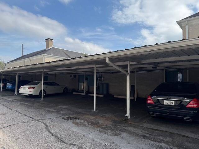 Carport - 2 spaces assigned to B16