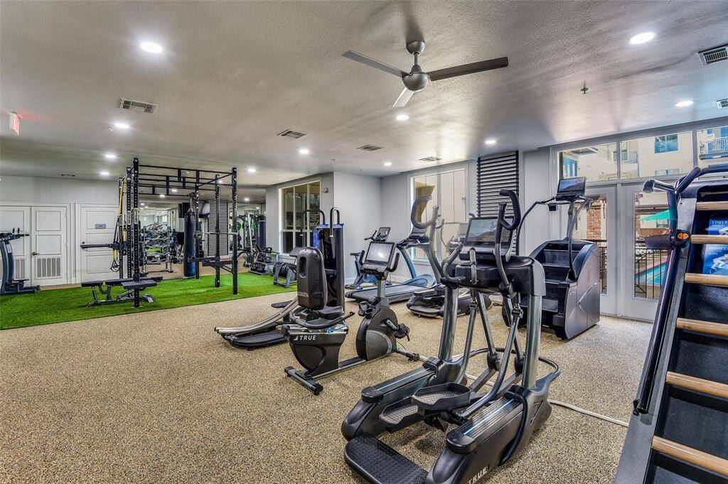 Shared amenities with La Maison across the street.