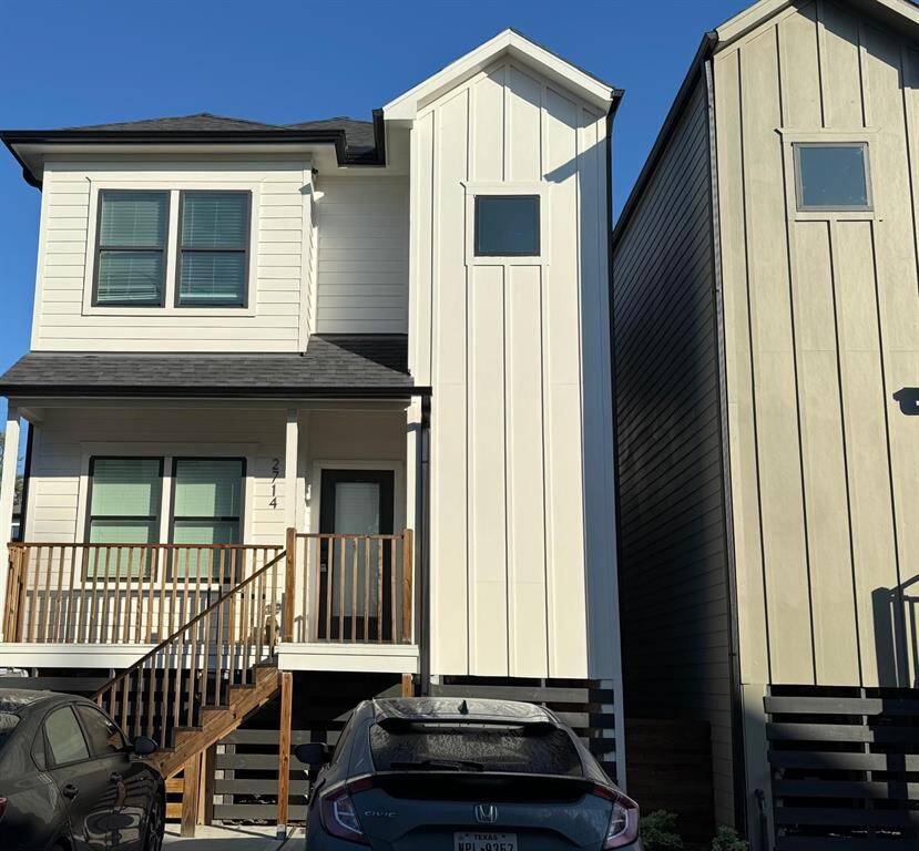 Photos depict a model home built on the same floor plan as the listed property. Variations may exist; visit in person for accurate details
