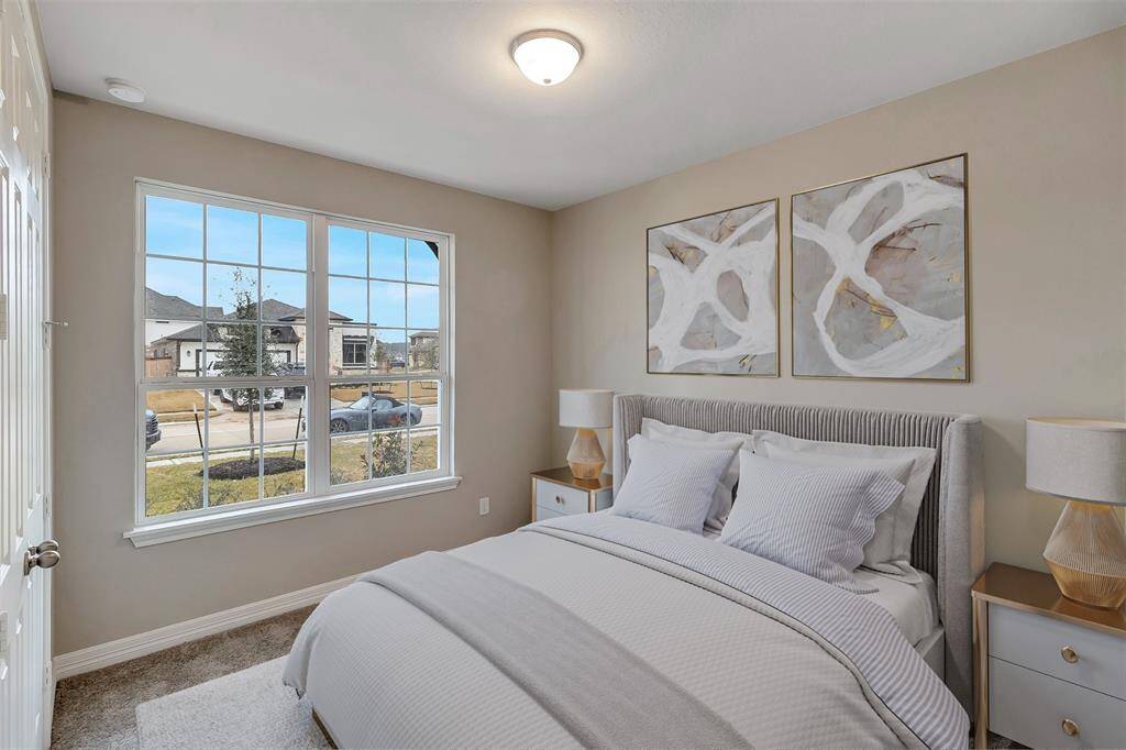 Note: Sample product photo. Actual exterior and interior selections may vary by homesite. Photo is virtually staged