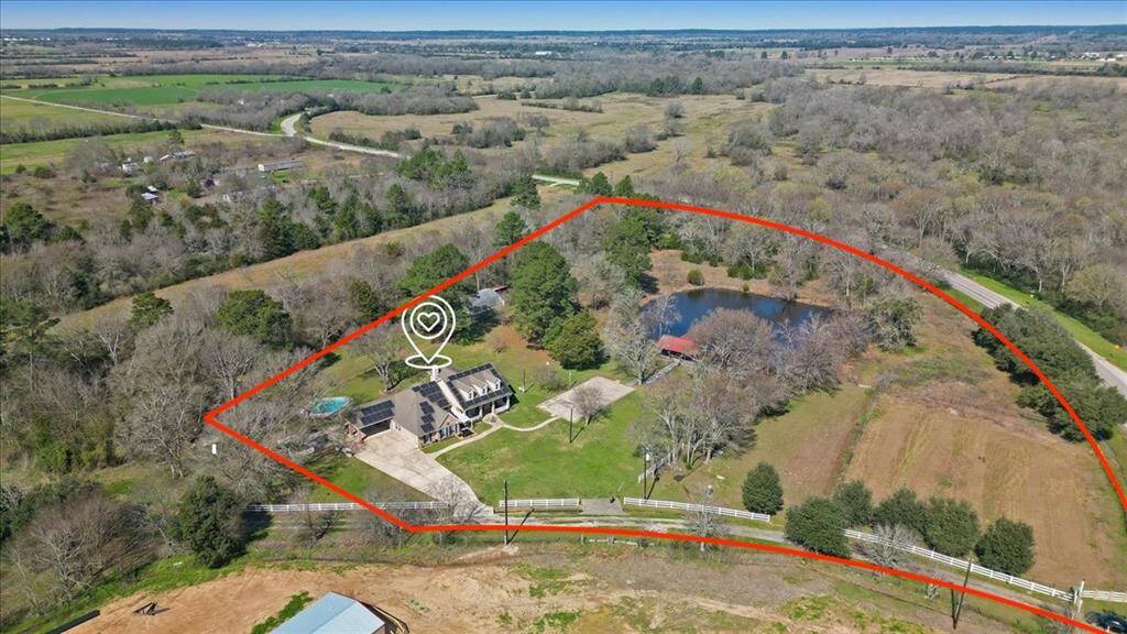 6.38 acres of country living