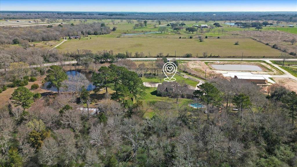 Another view of the property from the backside.