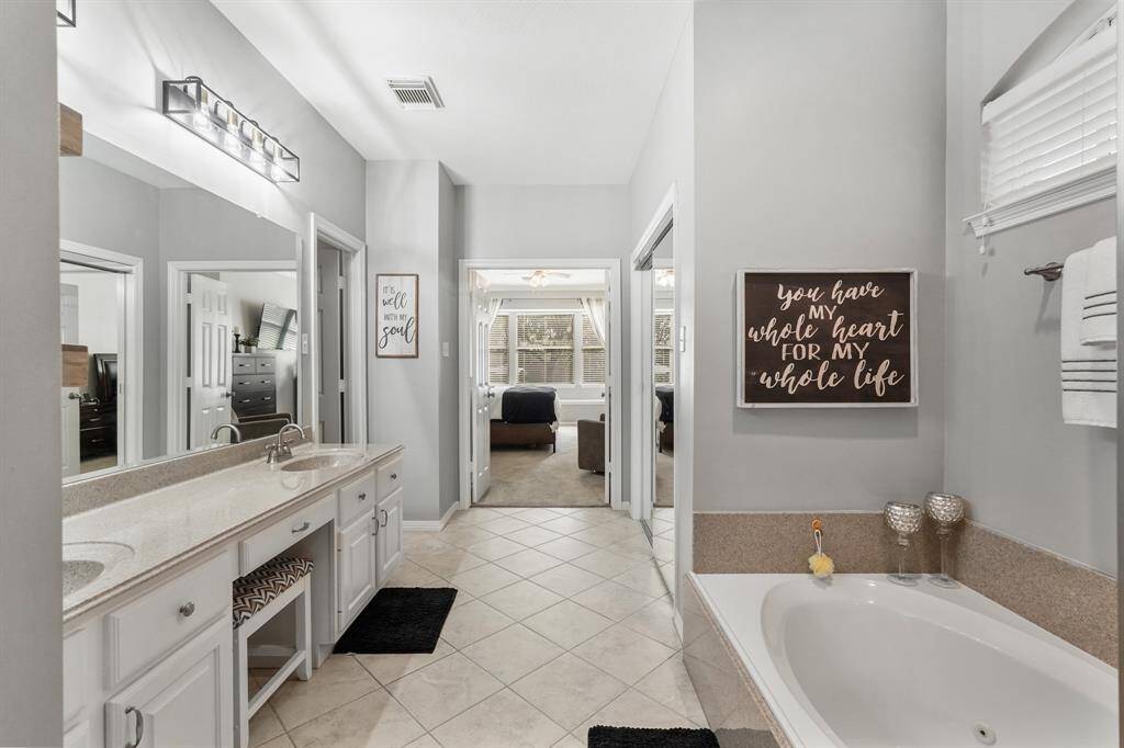There's plenty of room here for two to get ready!