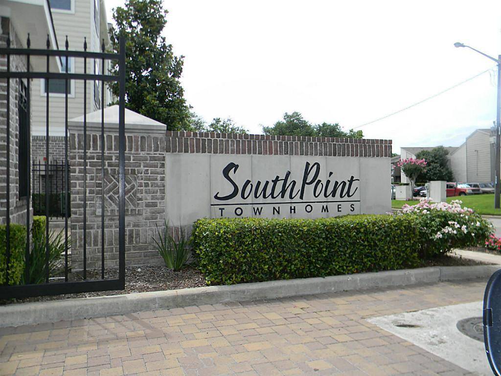 Gated community.South Point Entrance.
