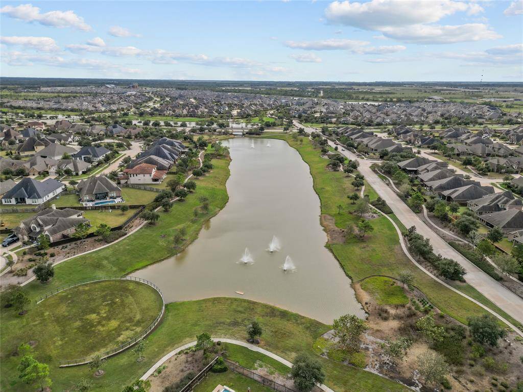 Enjoy serene angling right in your backyard with fully-stocked fishing ponds.