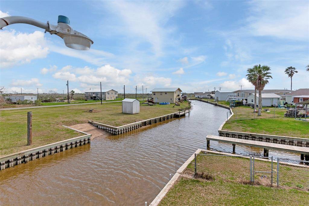 Canal view from upper deck/porch