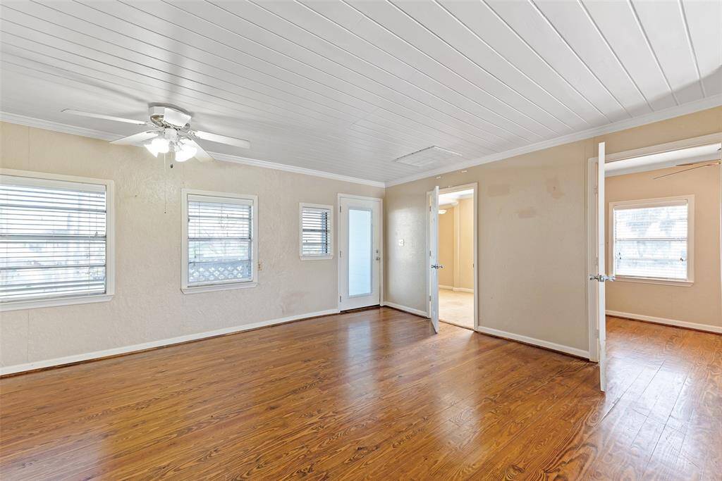 Large open space for the family room
