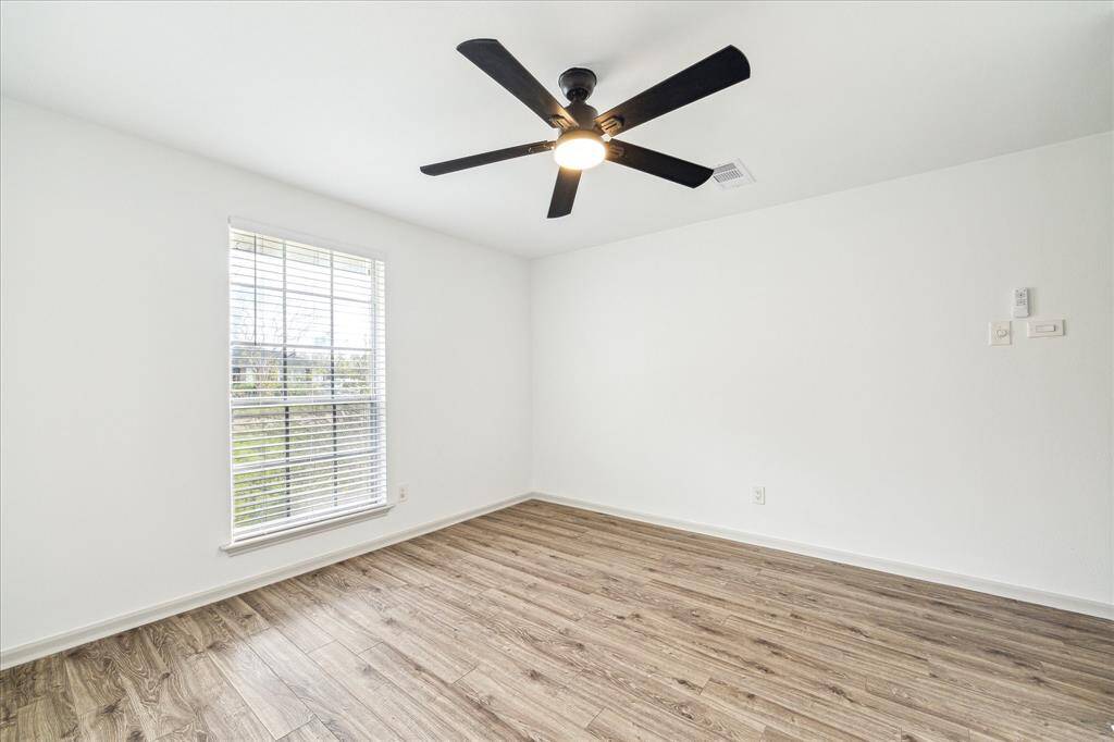 Secondary bedroom with ample closet space