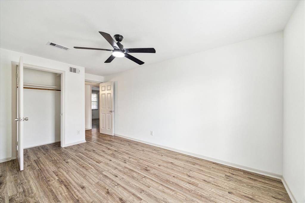 Third bedroom with ample closet space