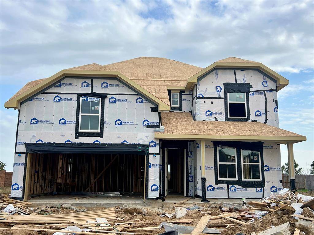 Two-story home with 4 bedrooms, 3.5 baths and 2 car garage on a corner lot