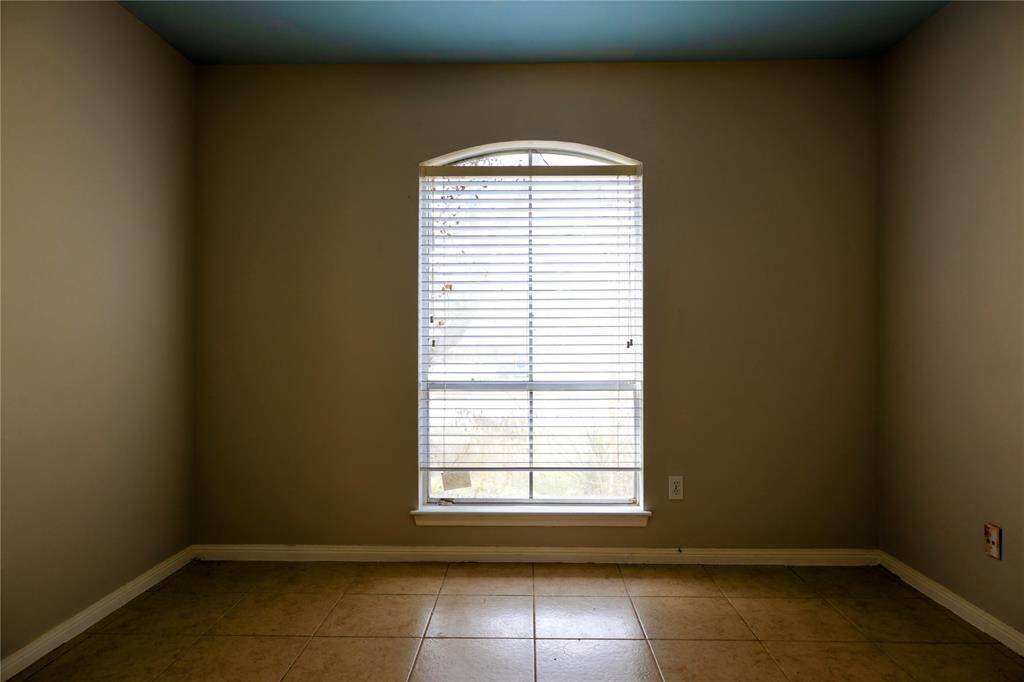 Bedroom #1