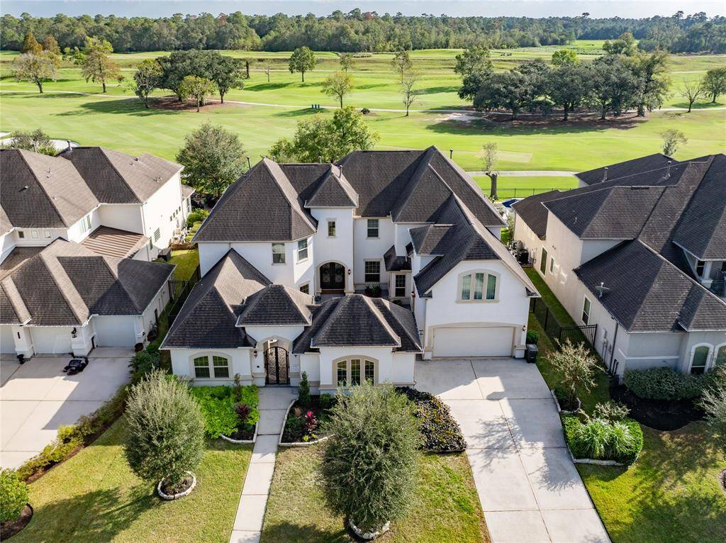 Nestled on a peaceful cul-de-sac, this home offers unobstructed views at the front and back for ultimate privacy.