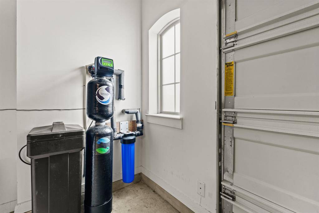 Water softener system