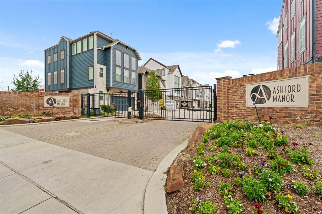 Gated community off of Dairy Ashford