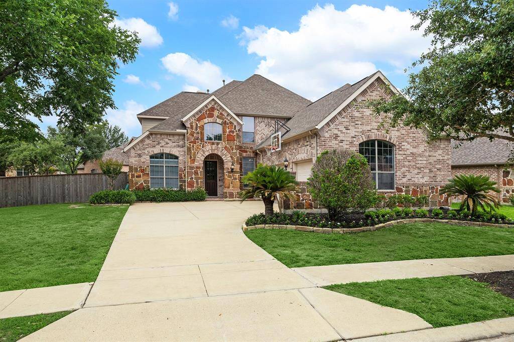 Gorgeous stone and brick elevation.