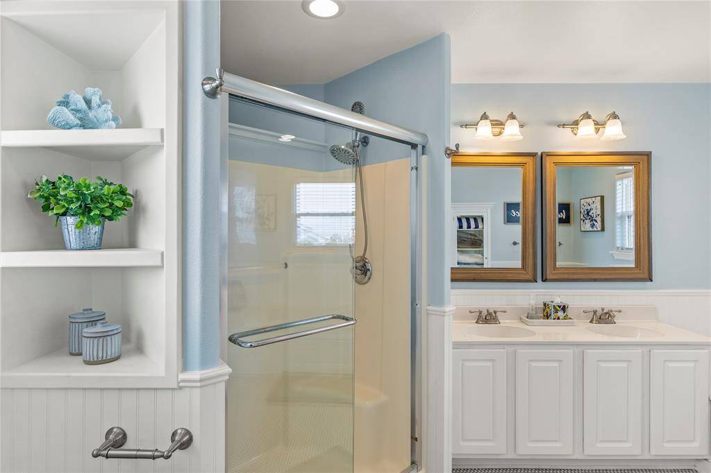 Second floor primary bathroom