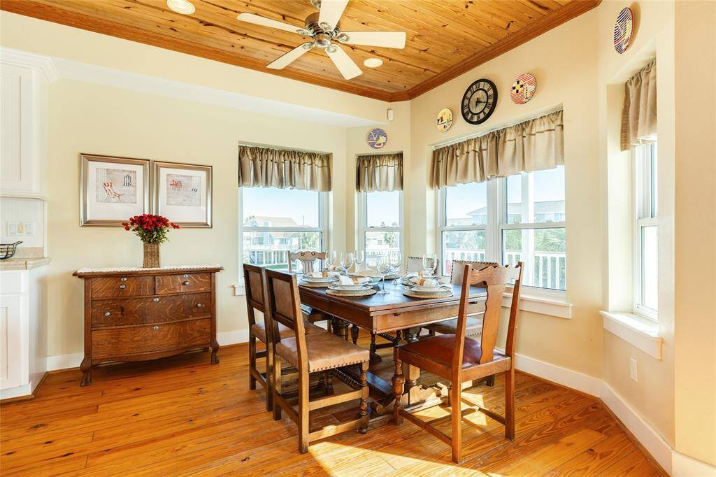 Spacious dining area.