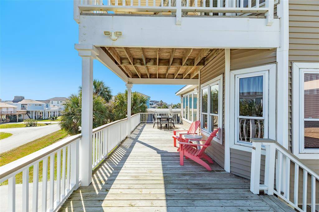 Expansive deck that is covered and uncovered.