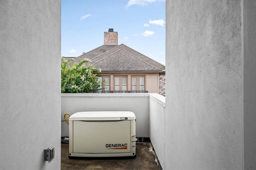Full house generator.