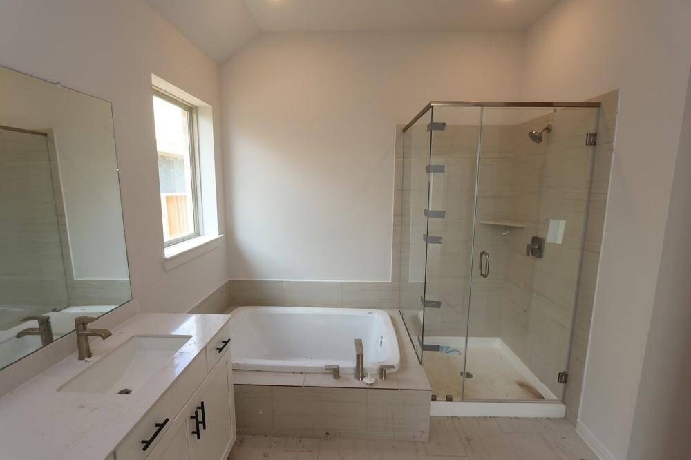Let us show you how our advanced framing techniques have stood the test of time and allow more insulation for a quieter and more energy efficient home.