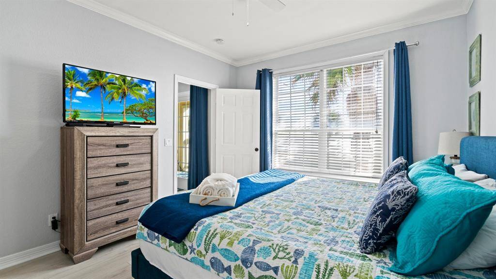 Bedroom has a nice walk-in closet and ensuite access to bath.