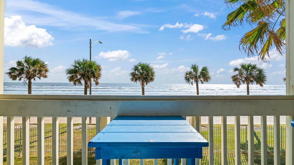 Beautiful views of the Gulf.
