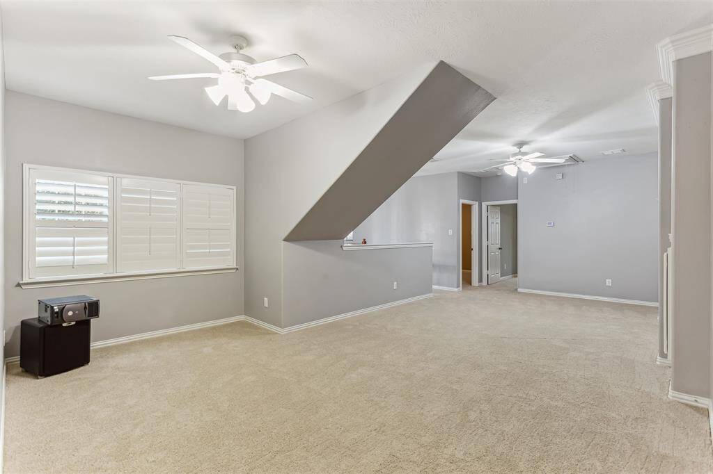 7014 Lake Haven Ct, Sugar Land Tx 77479-Game room up has lots of room. New carpet.