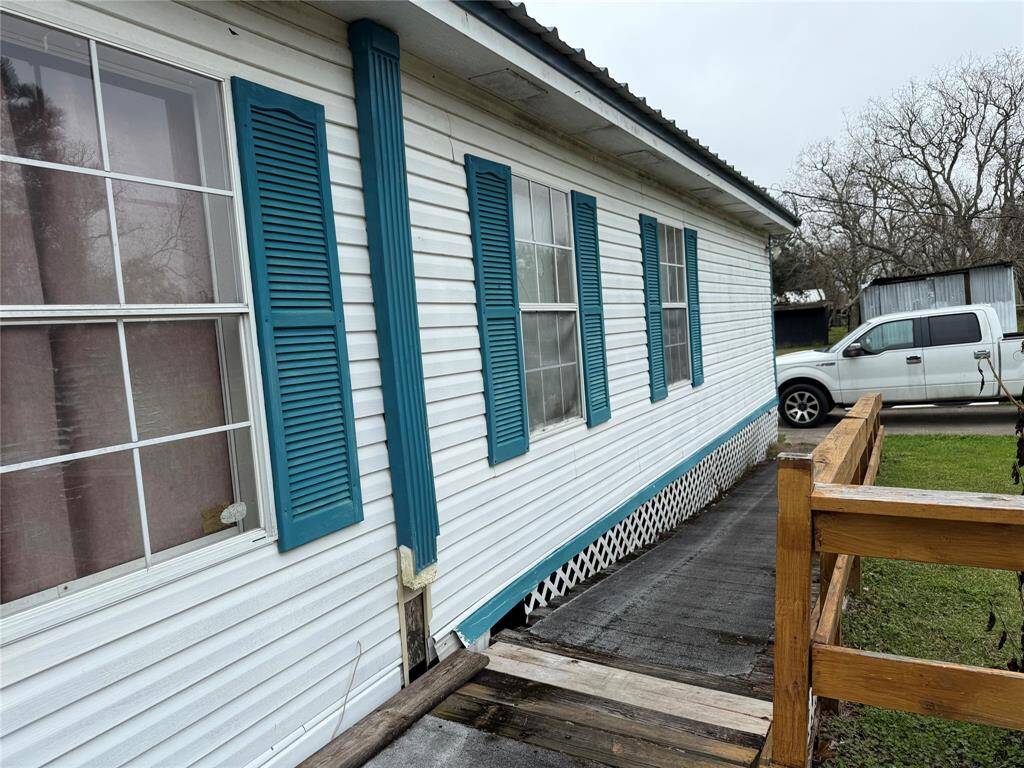 Ramp on front of porch