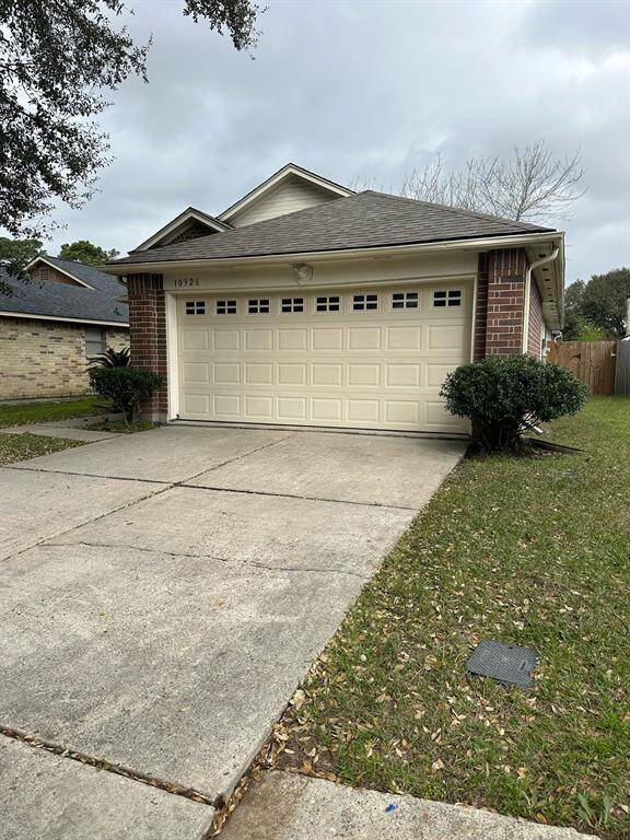 EASY ACCESS AND GREAT LOCATION