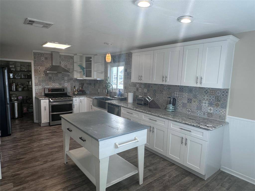 Kitchen view - 3