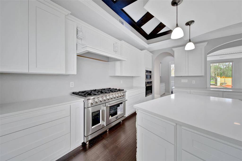 48' stainless Gas commercial Style Range, with double oven attached