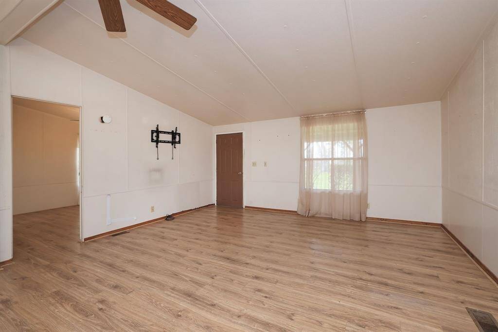 Spacious living area