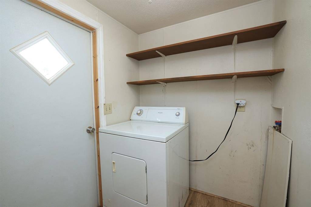 Dryer included