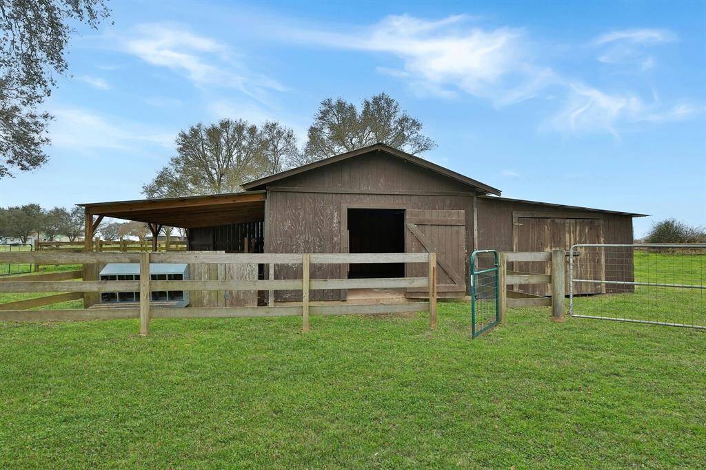 Property Image 38