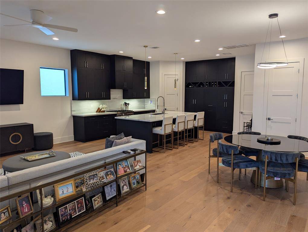 PLENTY OF ROOM FOR ENTERTAINING