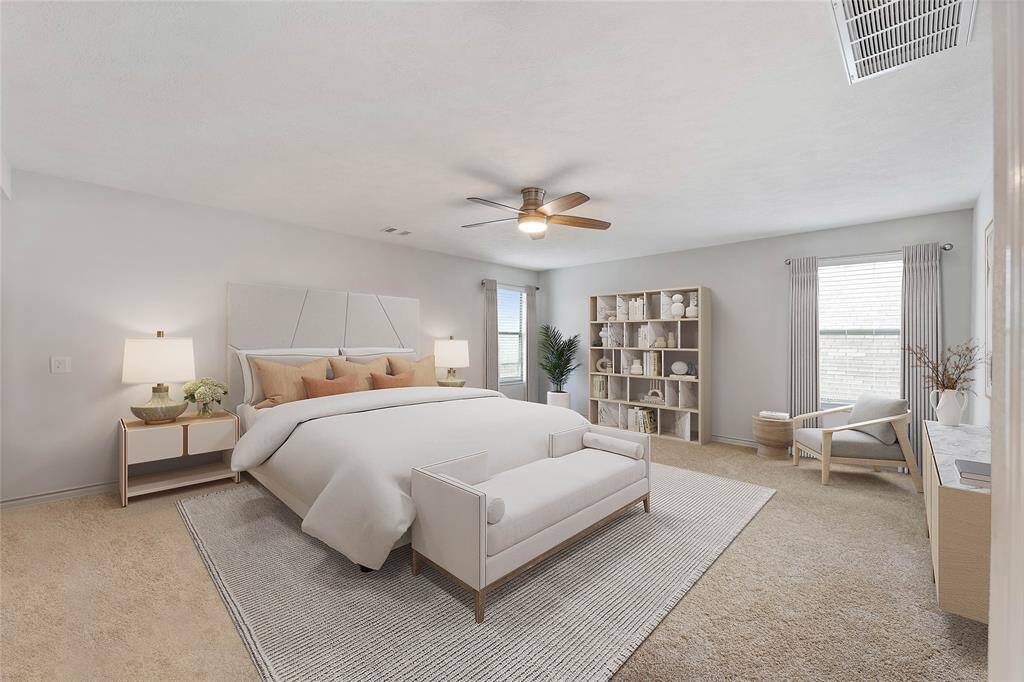 Spacious primary suite. Virtually Staged.