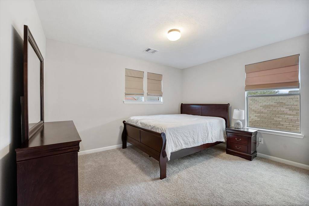 Second bedroom