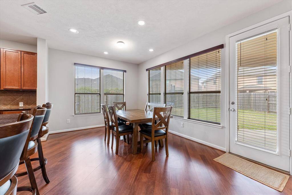 Sunny breakfast room with access to the covered patio