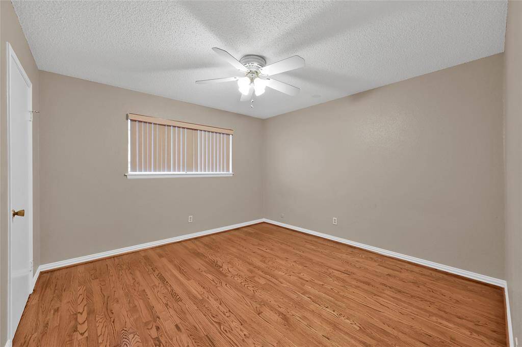 Another view of the secondary bedroom