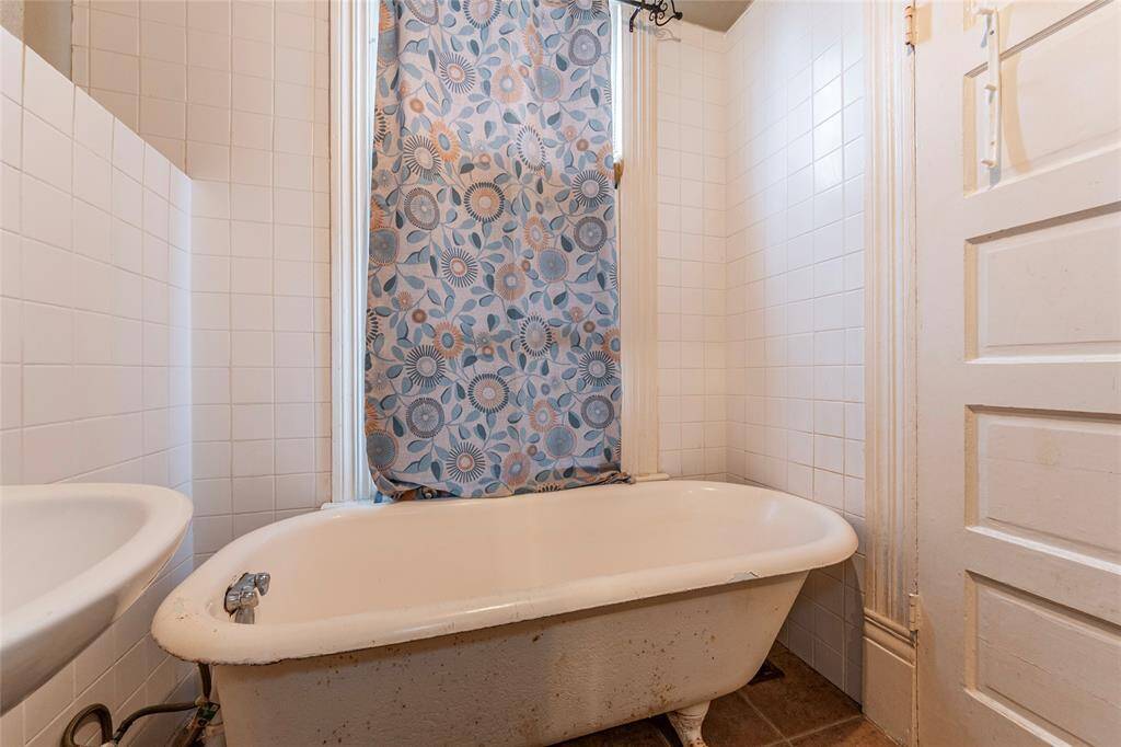 Another view of bathroom on 1st level