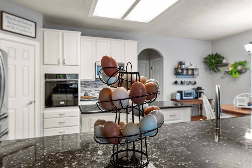 Retrieve fresh eggs from your own backyard hens year-round! All twelve hens (with one rooster) may not lay eggs every day, but they average is 8-10 eggs a day. Enjoy!