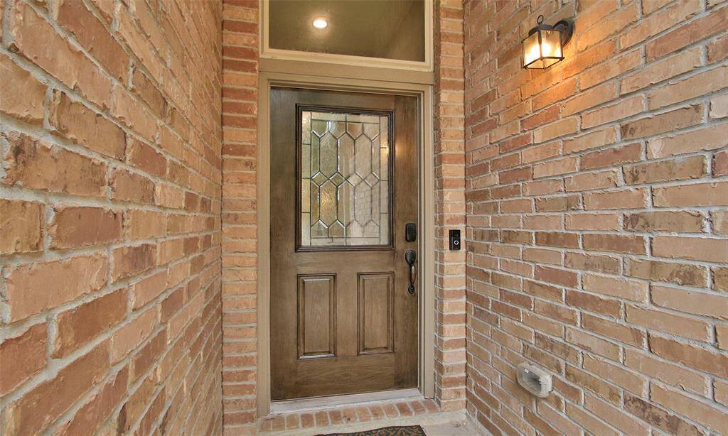 Front entryway