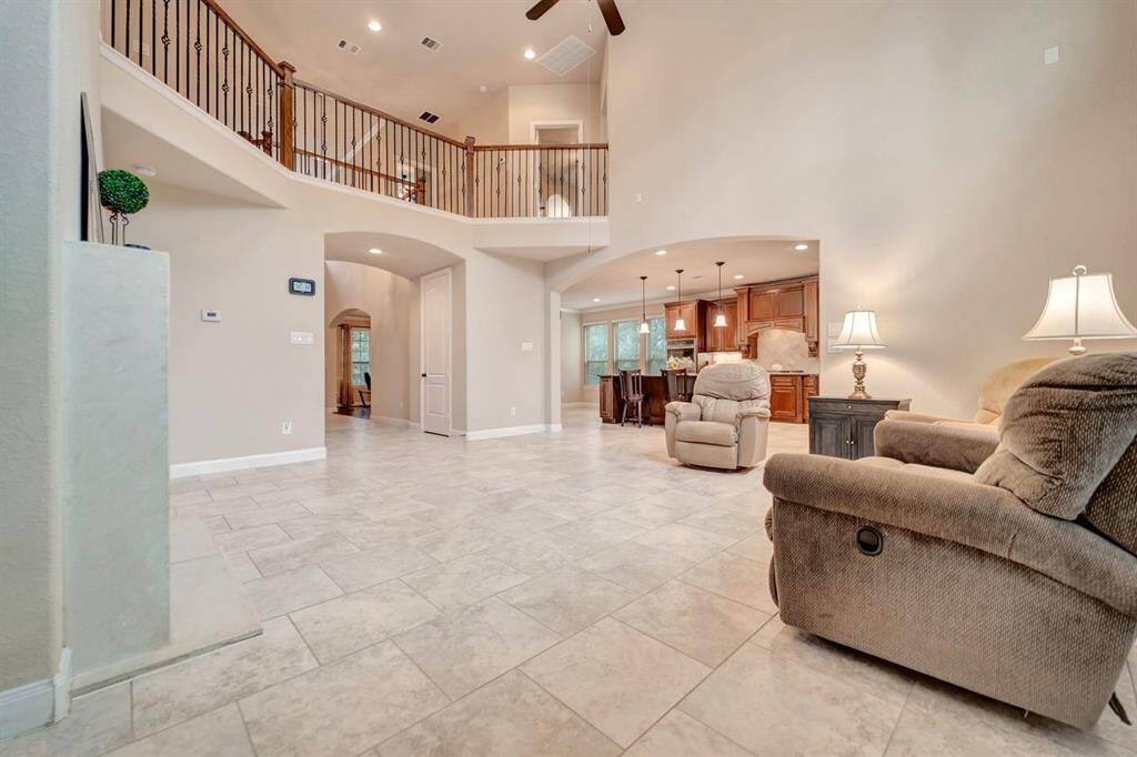 The open concept is a great feature for large families or entertaining.