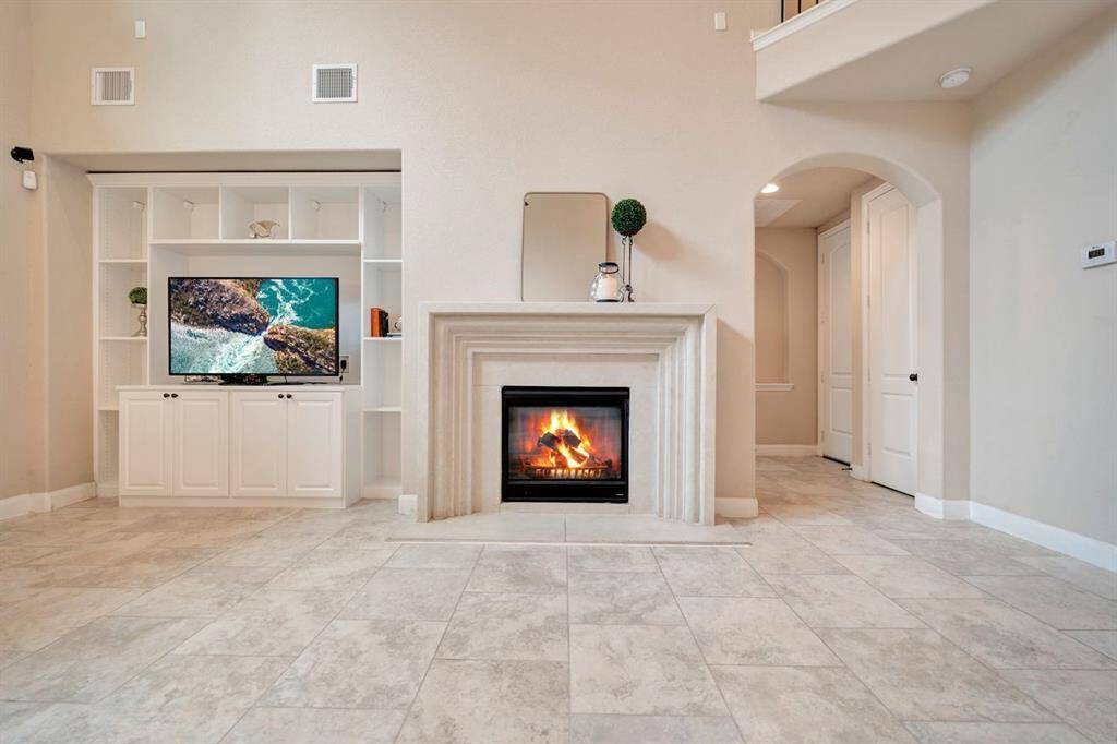 The fireplace has an electric start for convenience on those cool evenings.