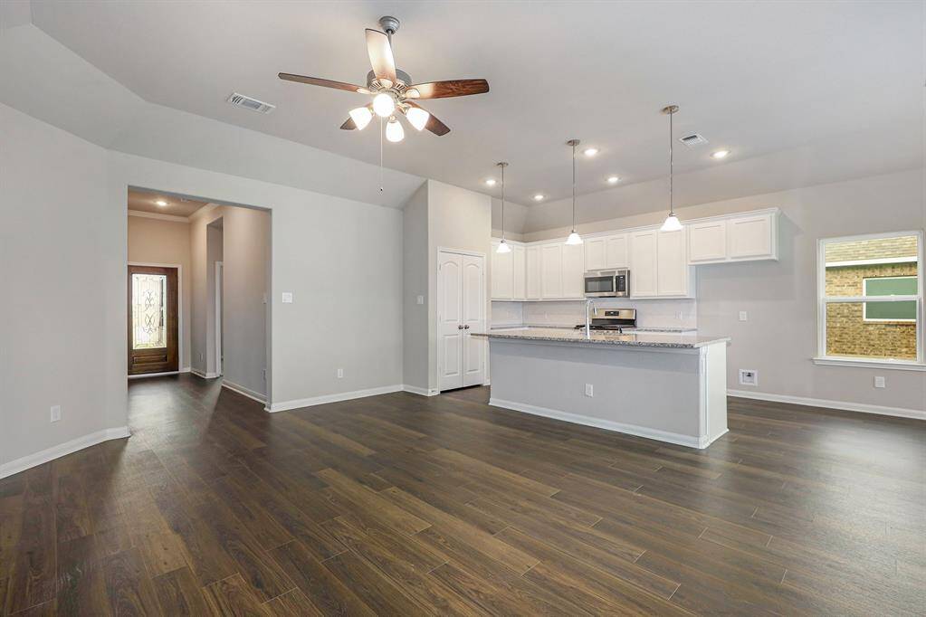 Picture of previously built home-High Ceilings