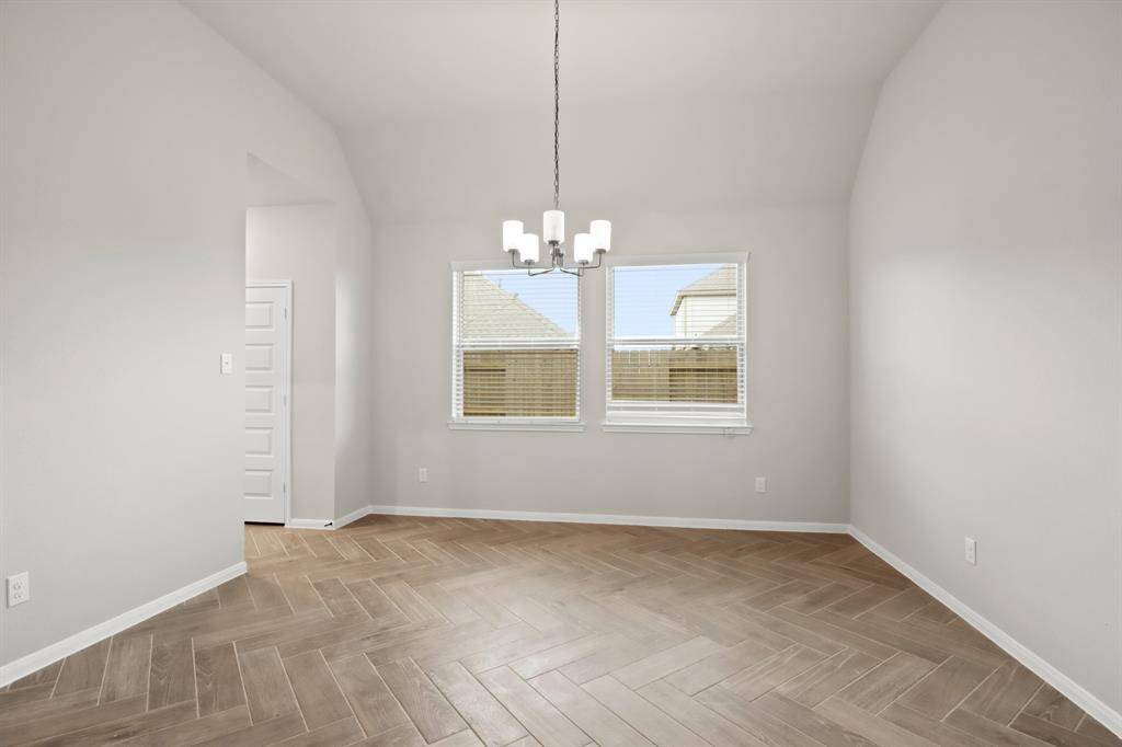 Elegant dining room