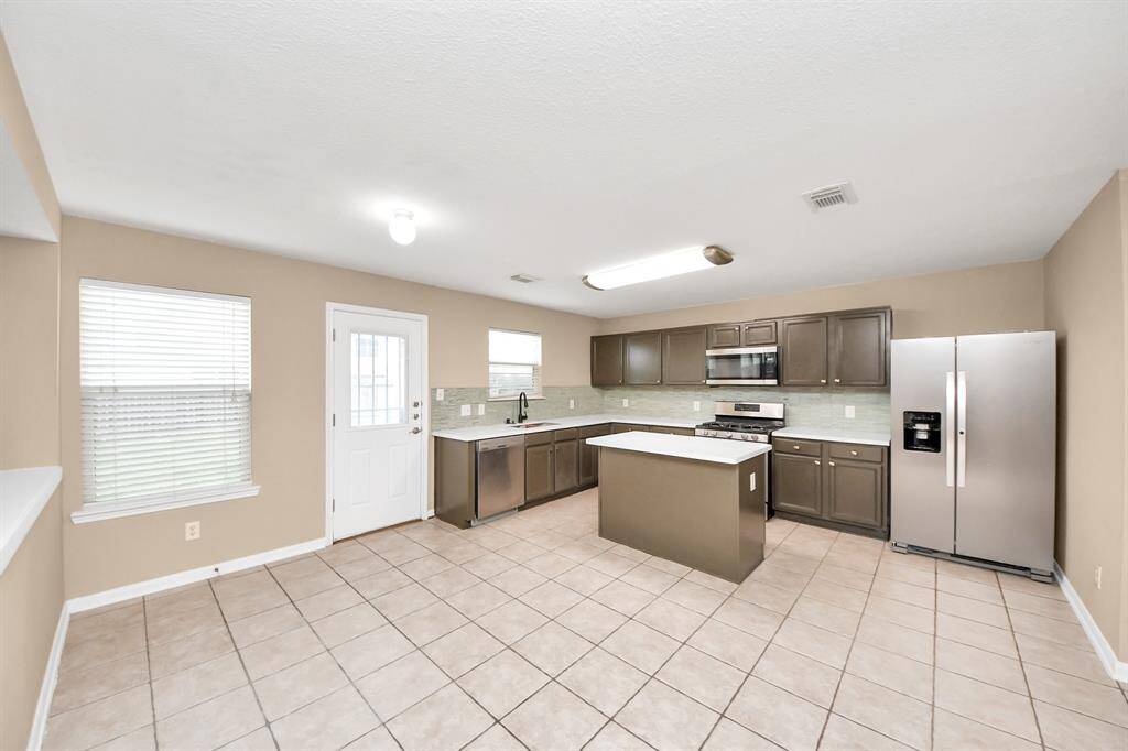 Kitchen 1