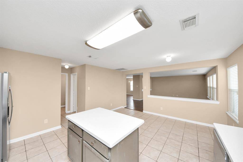 Kitchen 6