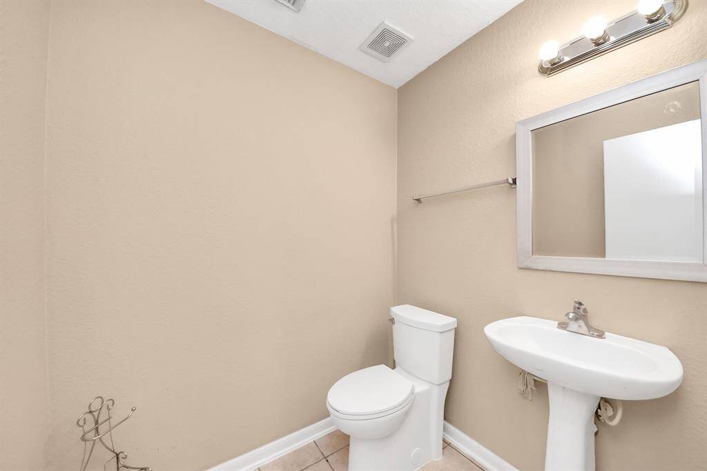 Halfbath